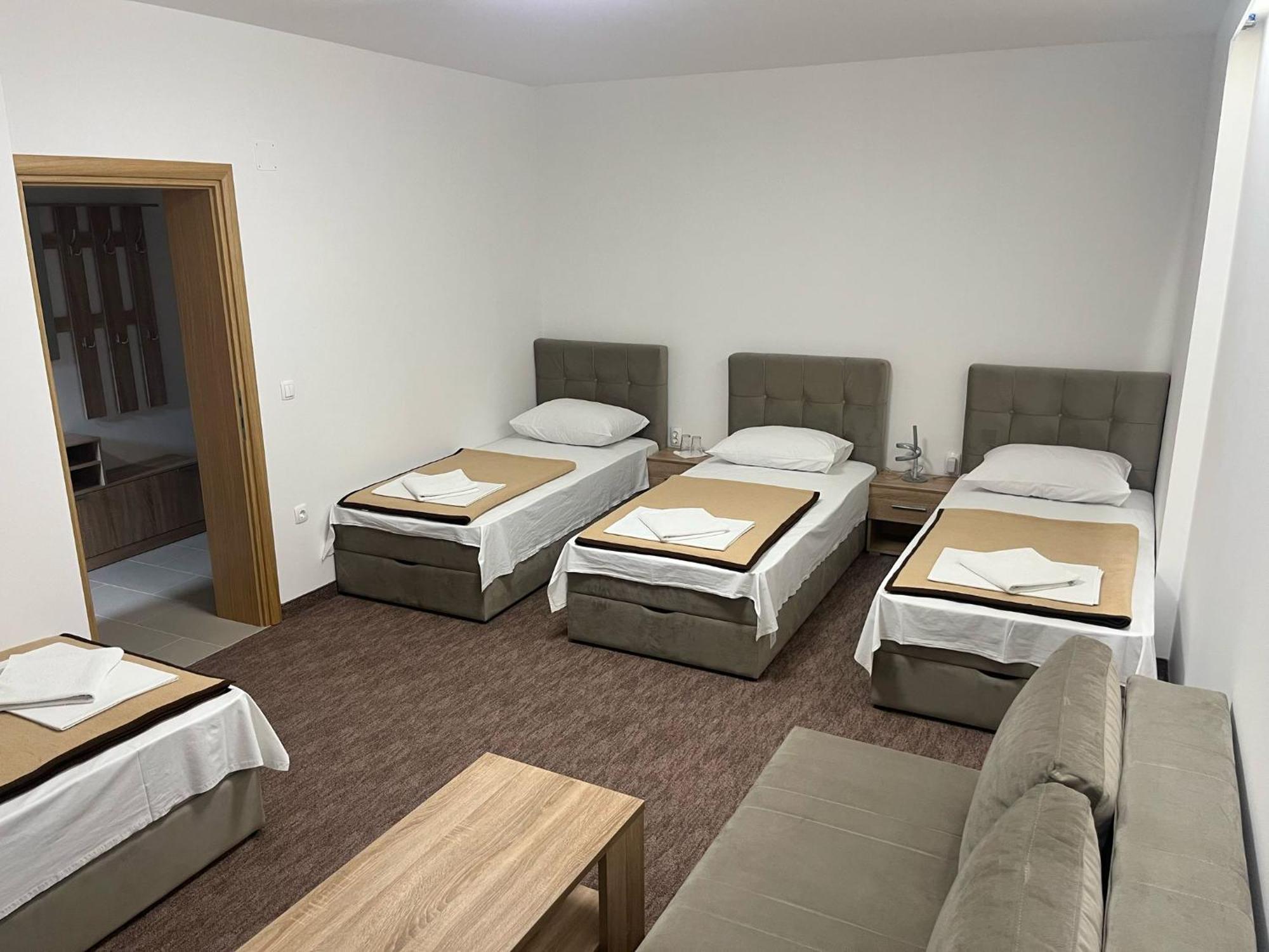 Motel Aura Mostar Ngoại thất bức ảnh