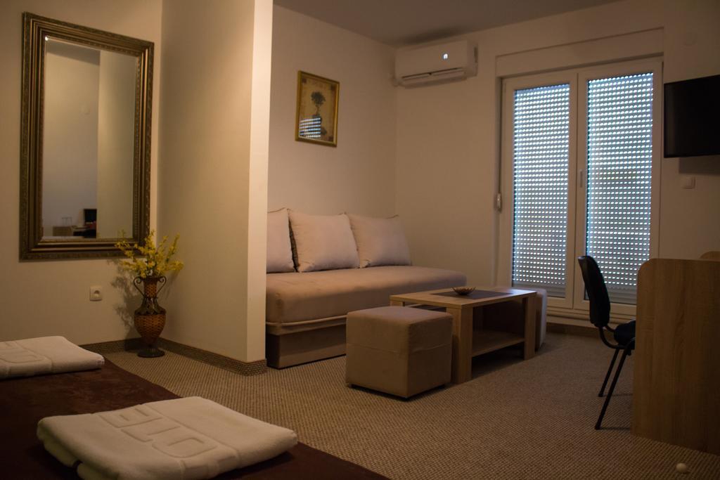 Motel Aura Mostar Phòng bức ảnh