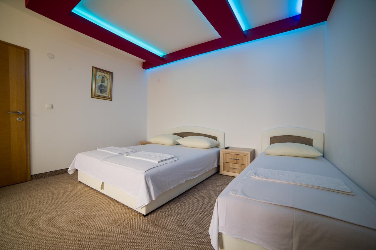 Motel Aura Mostar Ngoại thất bức ảnh